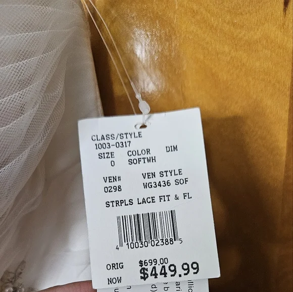 David's Bridal WG3436 Strapless Bridal Gown With Embellishments Sz Zero NWT - Picture 3 of 11